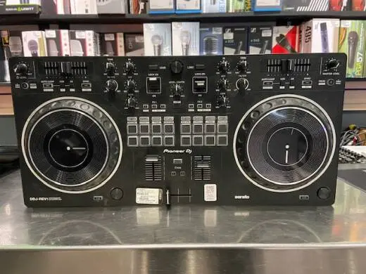 Pioneer DJ - DDJ-REV1 2